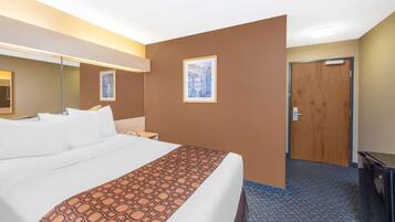 Kamar Standar, 1 Tempat Tidur Queen | 1 kamar tidur, seprai premium, selimut bulu angsa, dan meja kerja