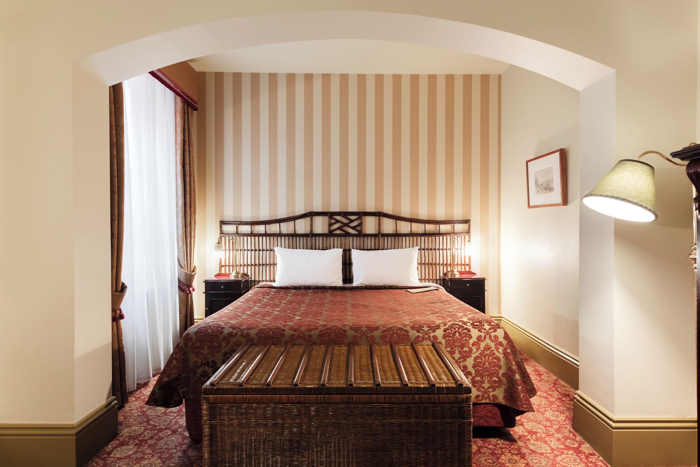 hotel room | 1 bedroom, premium bedding, minibar, in-room safe