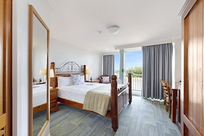 1 bedroom, minibar, in-room safe, desk