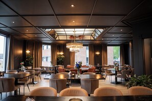 Lunch and dinner served - Home Hotel Grand Gjovik (Gjovik)