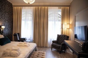 Pillowtop-Betten, Verdunkelungsvorhänge, Babybetten, WLAN