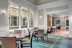 Lounge tại sảnh