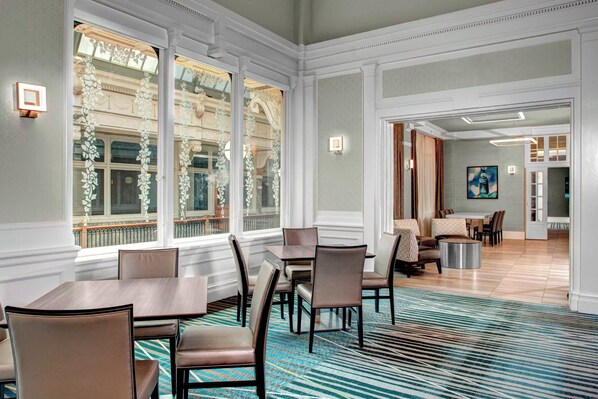 Lobby lounge