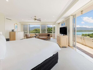 Junior Suite, 1 King Bed