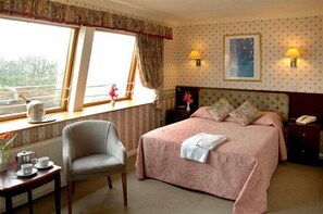 Standard room with double bed
