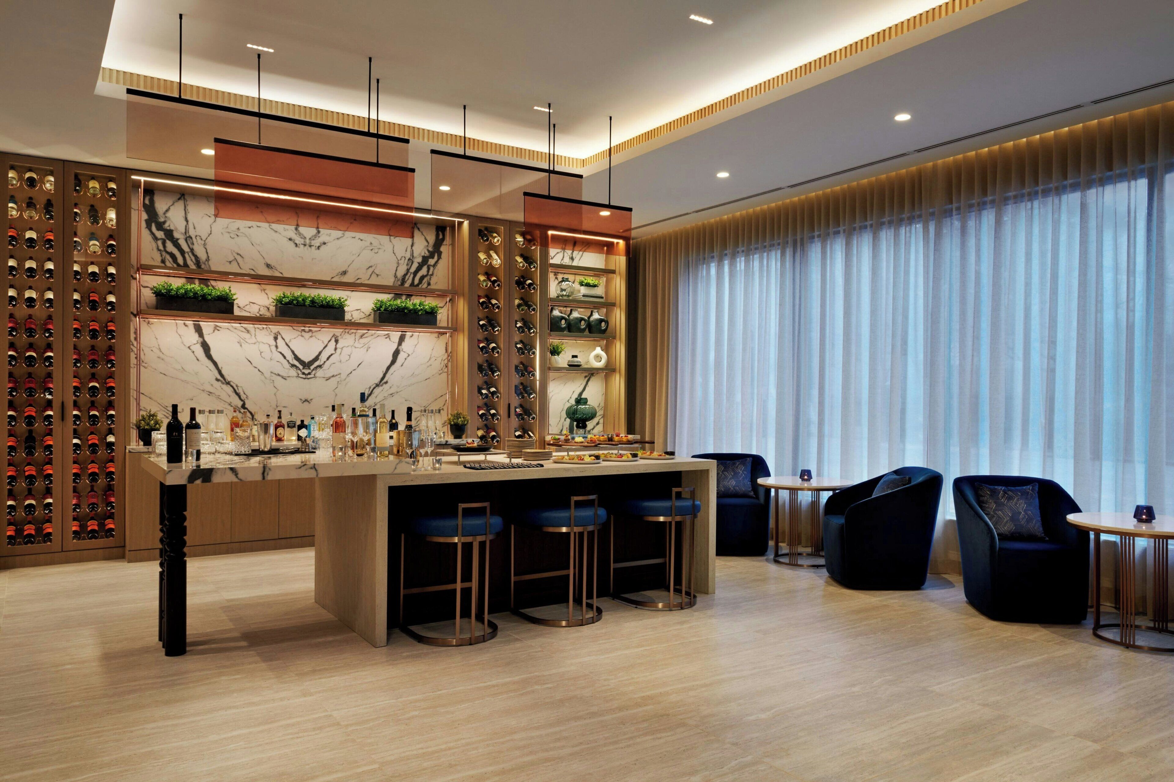 Frühstück, Mittagessen, Abendessen, amerikanische Küche 