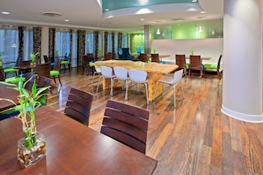 Exterior - Holiday Inn Express Indianapolis-Fishers by IHG (Fishers)