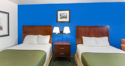 Travelodge by Wyndham Great Bend