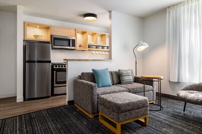 TownePlace Suites by Marriott Fort Meade National Business Park