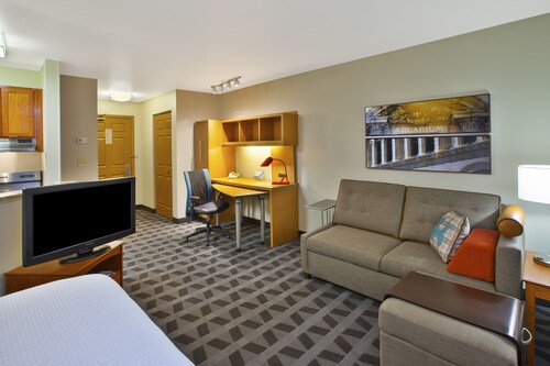 Towneplace Suites By Marriott Detroit Livonia