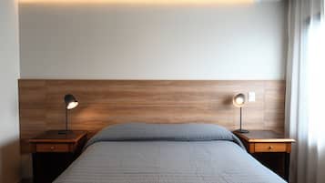 Caja de seguridad en la habitación y sistema de insonorización