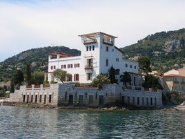 สถานที่น่าสนใจ