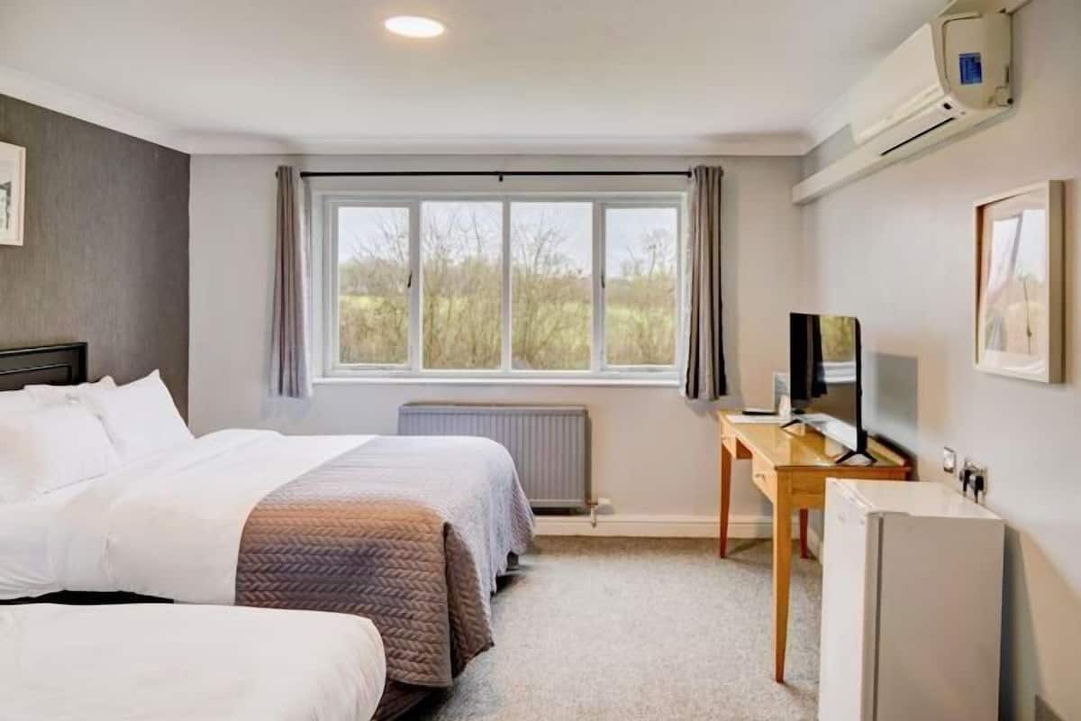 Coffres-forts dans les chambres, bureau