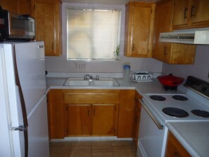 Fridge, microwave