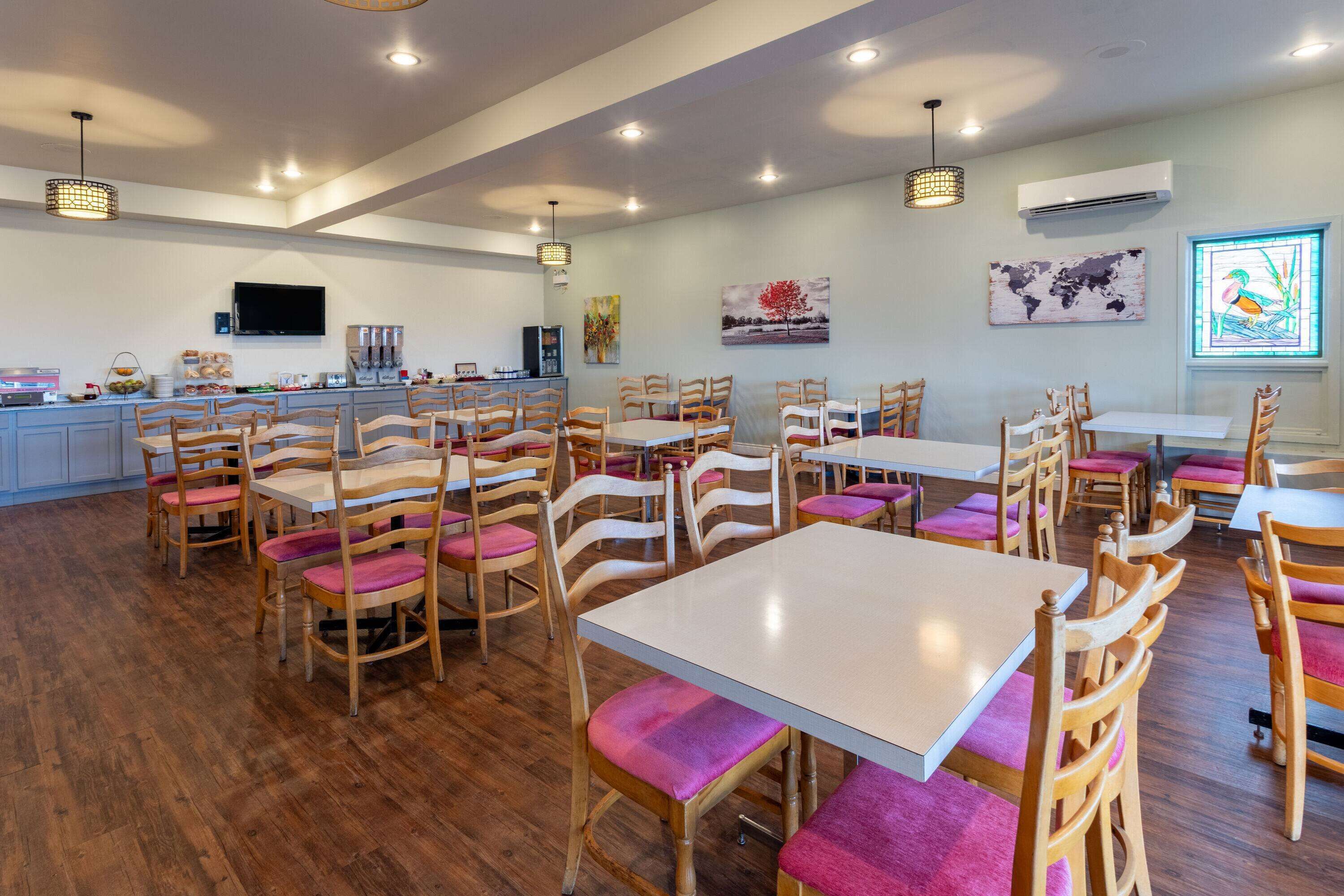 Desayuno de autoservicio incluido todos los días