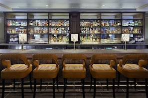 Cocktail bar - The Burgess Hotel, Atlanta, a Tribute Portfolio Hotel (Atlanta)