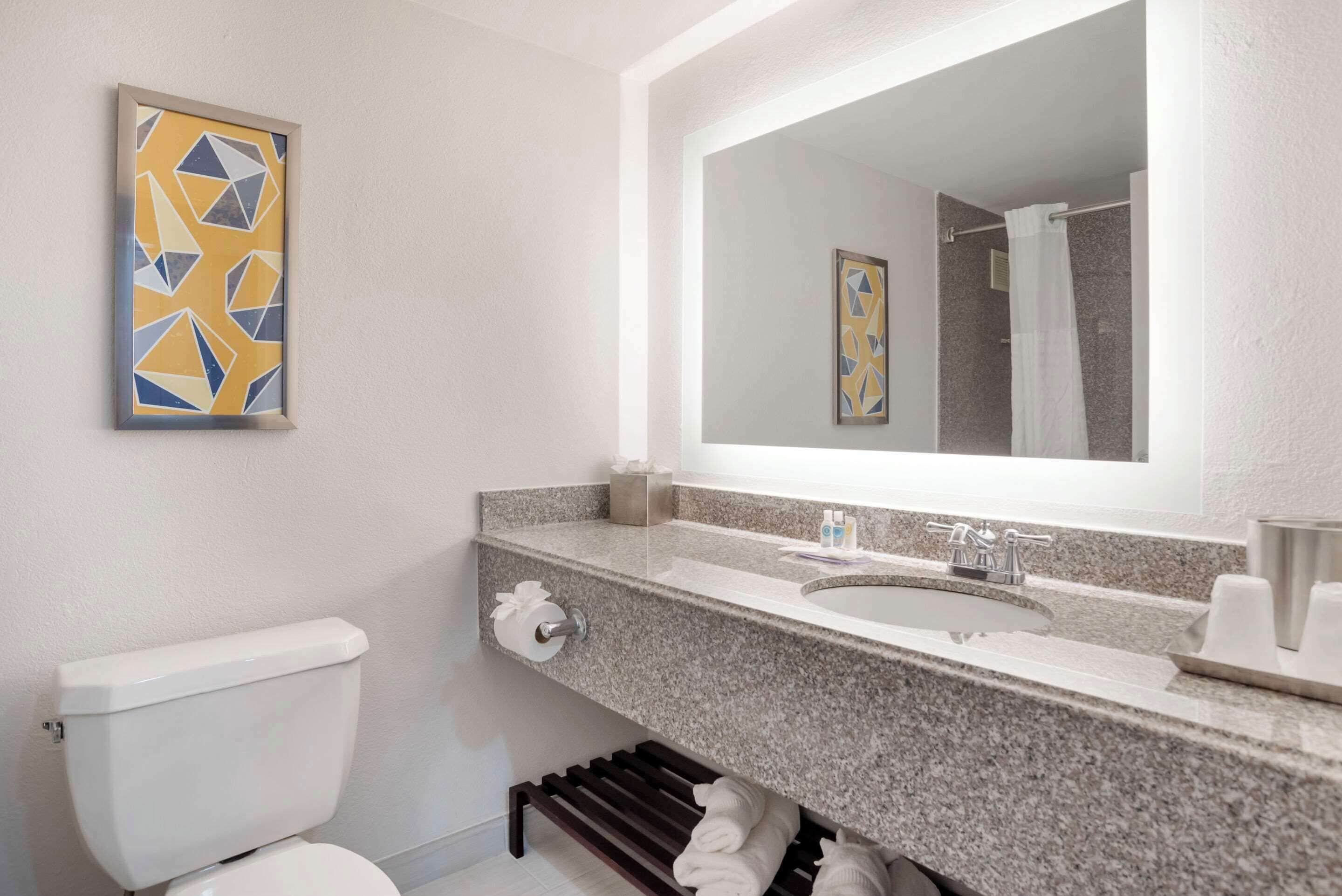 premium bedding, down duvets, pillow-top beds, in-room safe