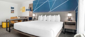 Comfort Inn & Suites New Orleans Airport North