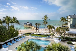 Outdoor pool, pool umbrellas, sun loungers