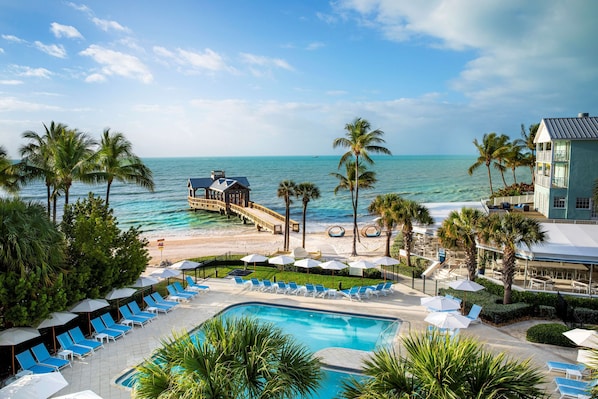 Outdoor pool, pool umbrellas, sun loungers