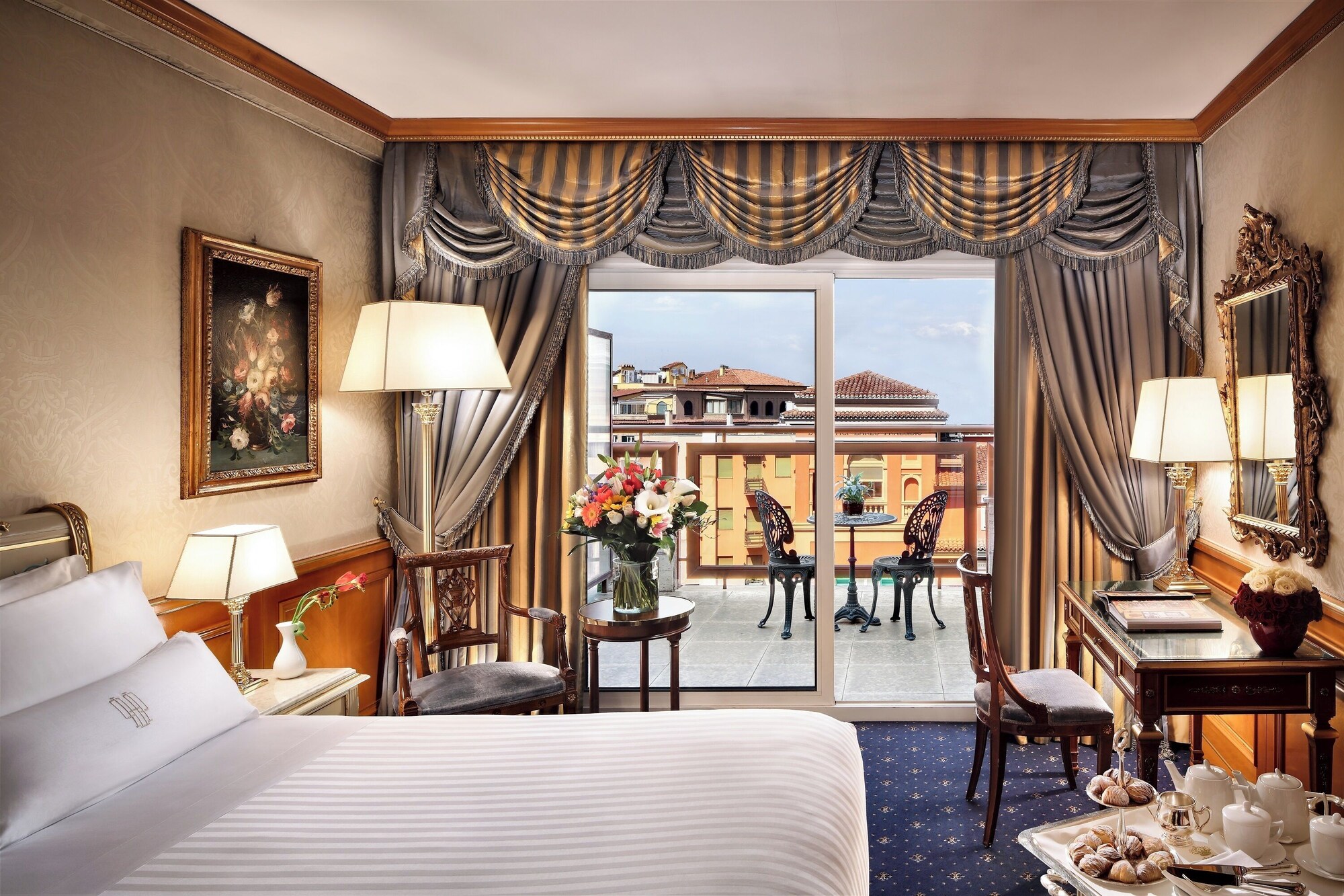 5 Star Hotels