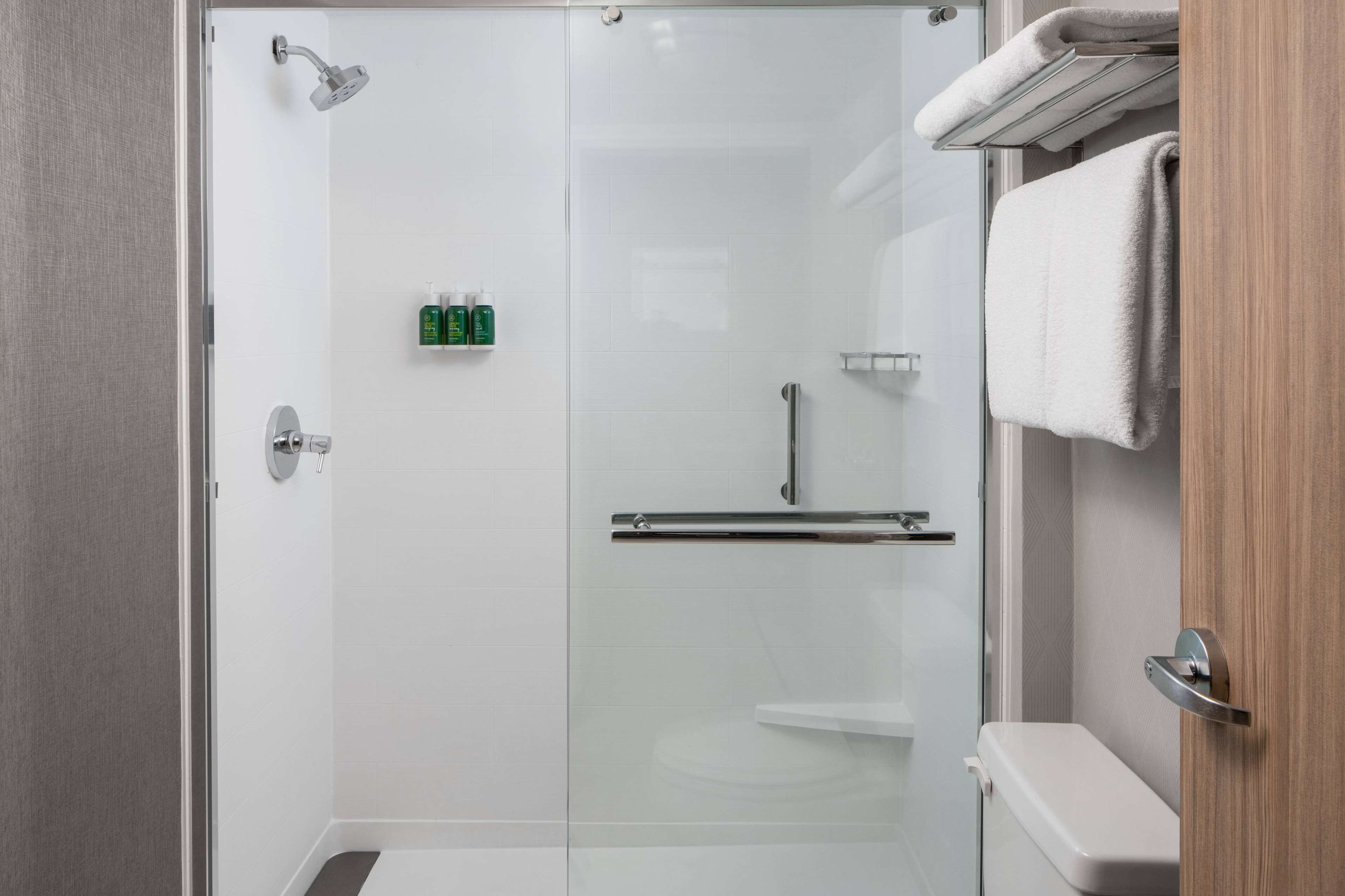 Photo - Sonesta Select Nashville Airport Suites