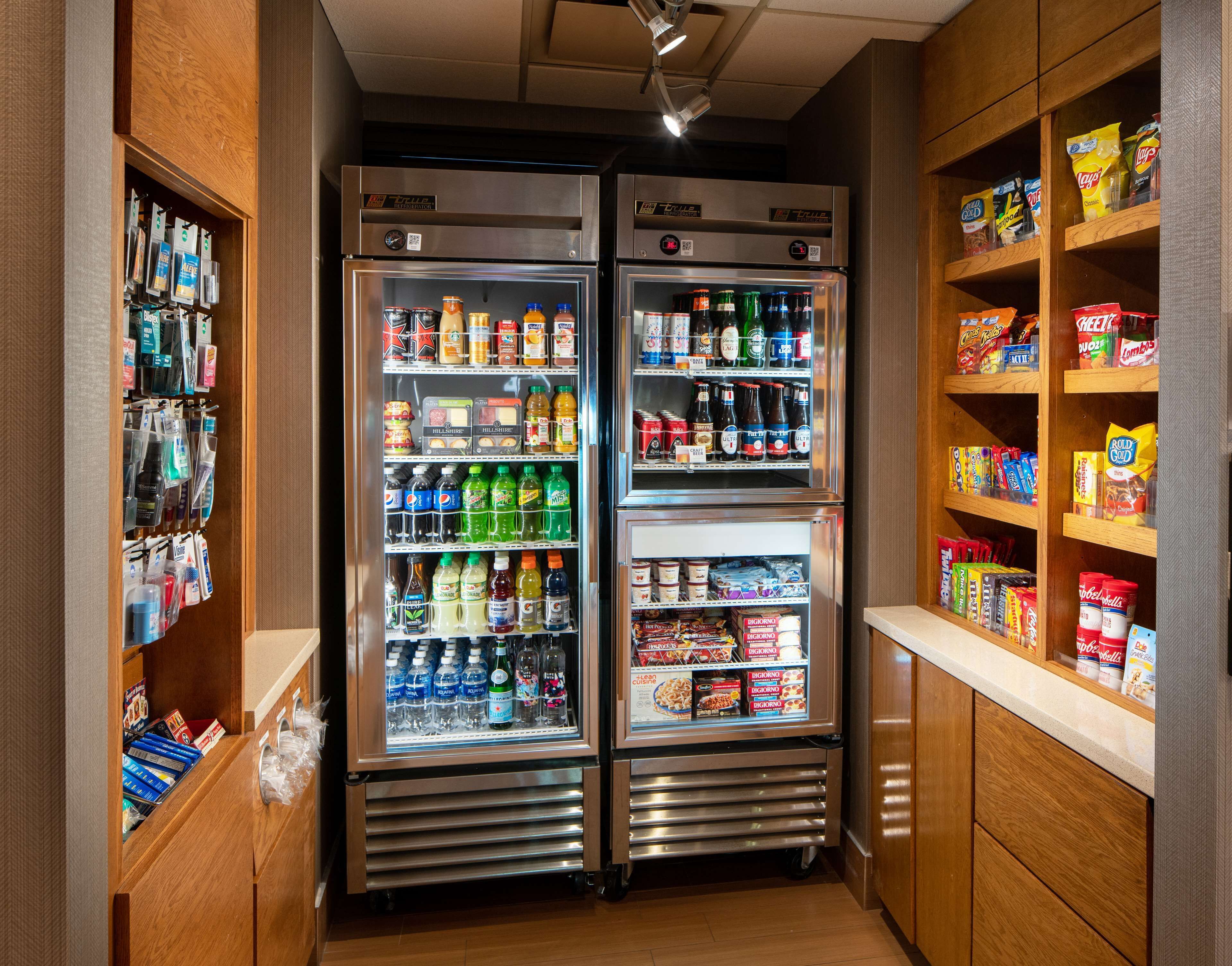 Photo - Sonesta Select Nashville Airport Suites