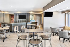 Desayuno continental incluido todos los días