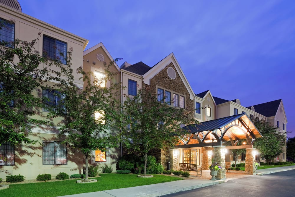 Candlewood Suites Eagan Arpt South - Mall Area by IHG