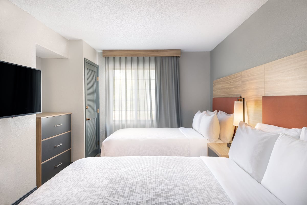 Suite, 1 Bedroom | 1 bedroom, desk, laptop workspace, blackout drapes