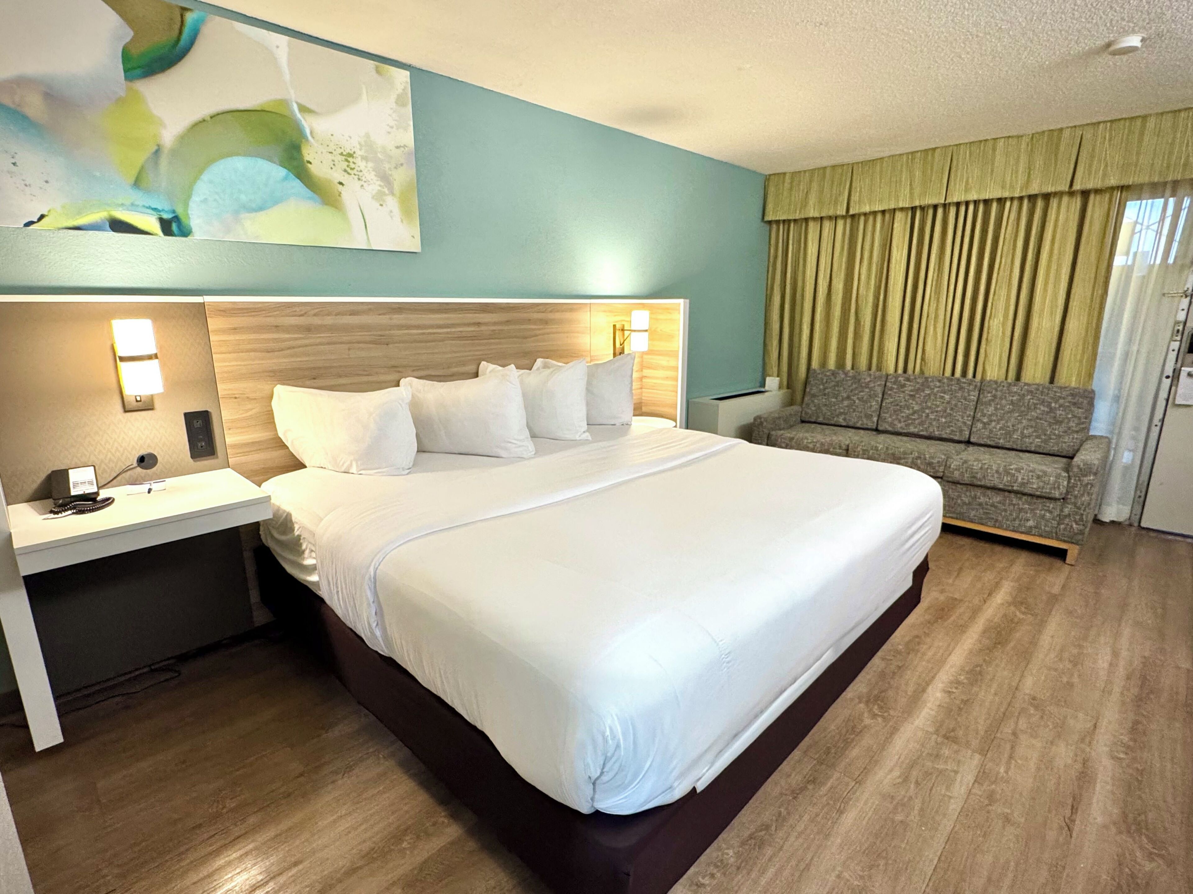 Premium bedding, pillowtop beds, desk, blackout drapes