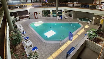 Indoor pool, pool loungers