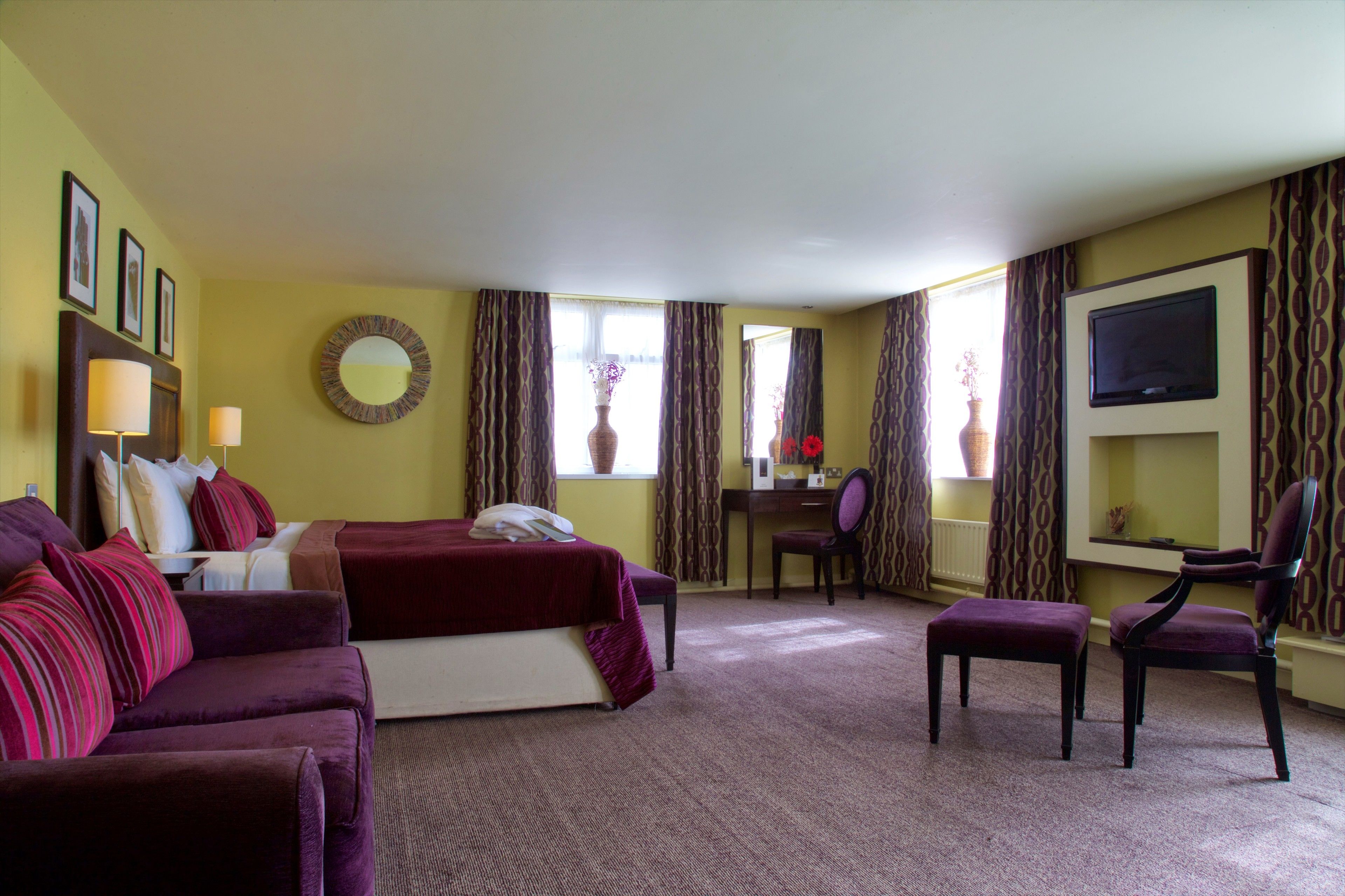 desk, blackout curtains, iron/ironing board, free wifi