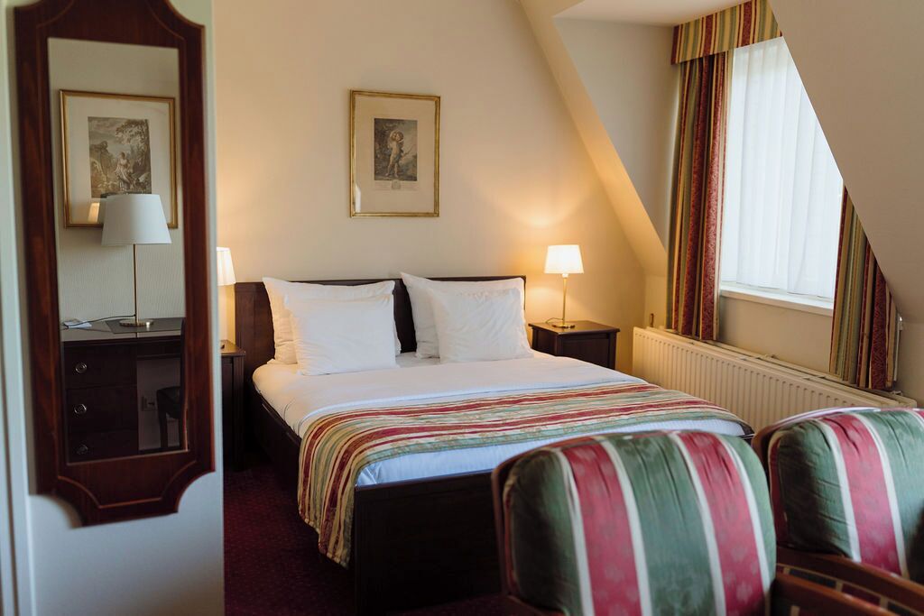 executive double room | in-room safe, soundproofing, iron/ironing board, free wifi