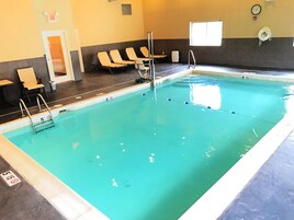 Una piscina techada
