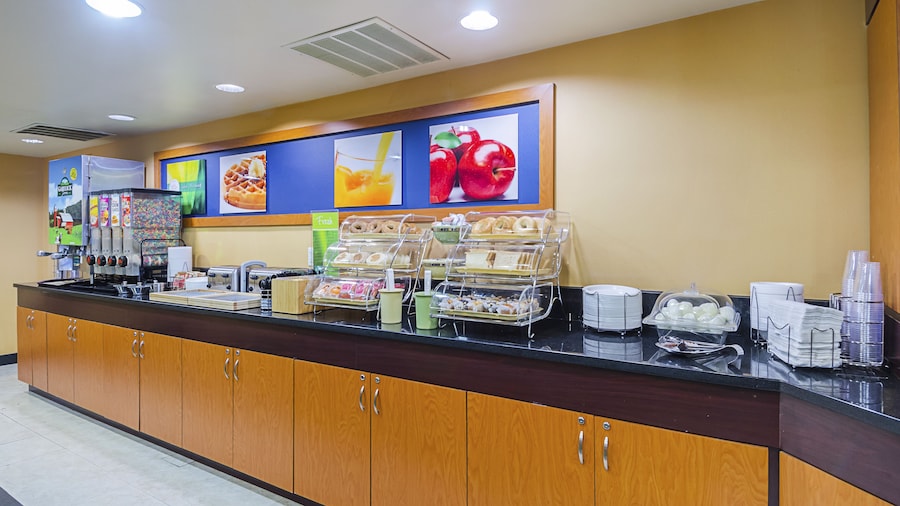 Quality Inn Boston - Revere