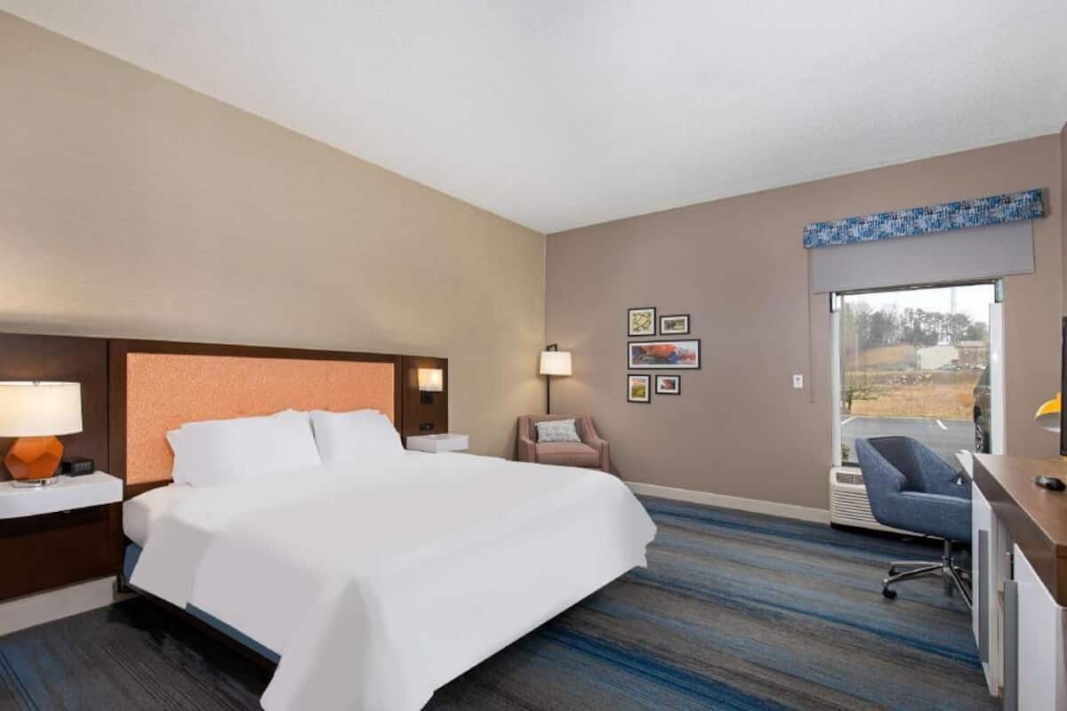 In-room safe, desk, blackout curtains, iron/ironing board