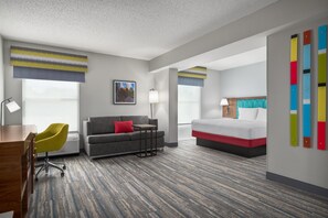 一张特大床不可吸烟带喷吹浴缸 | 起居区 | 55-英寸电视（配备有线频道）