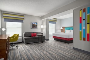 One King Bed, Non-Smoking | Living area - Hampton Inn & Suites Charlotte-Arrowood Rd. (Charlotte)