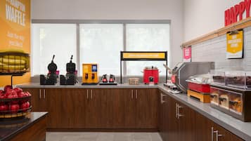 Desayuno para llevar gratuito y diario