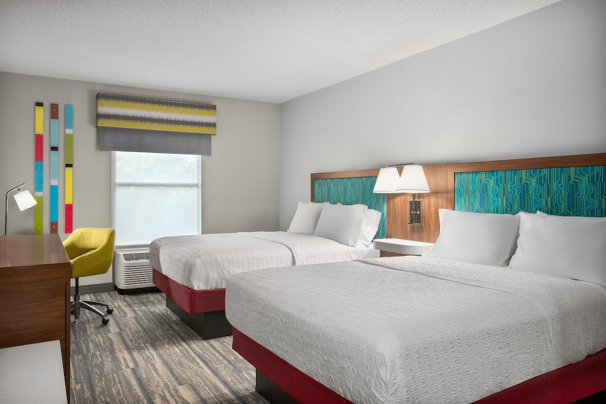 兩張大型床非吸煙區 | 高級寢具、羽絨被、書桌、筆電工作空間