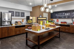 Free daily buffet breakfast