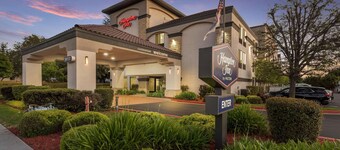 Hampton Inn Oakland-Hayward
