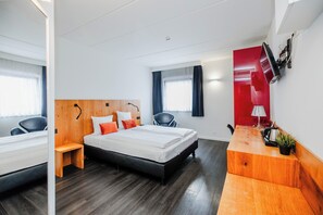 Double Room | In-room safe, desk, free WiFi, bed sheets - Hotel Corsendonk Viane (Turnhout)