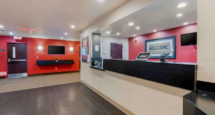 Extended Stay America Select Suites Orlando Maitland 1760 Pe