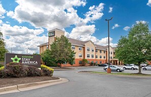 Exterior - Extended Stay America Suites Dayton North (Dayton)