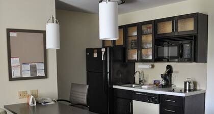 Candlewood Suites Louisville Airport by IHG