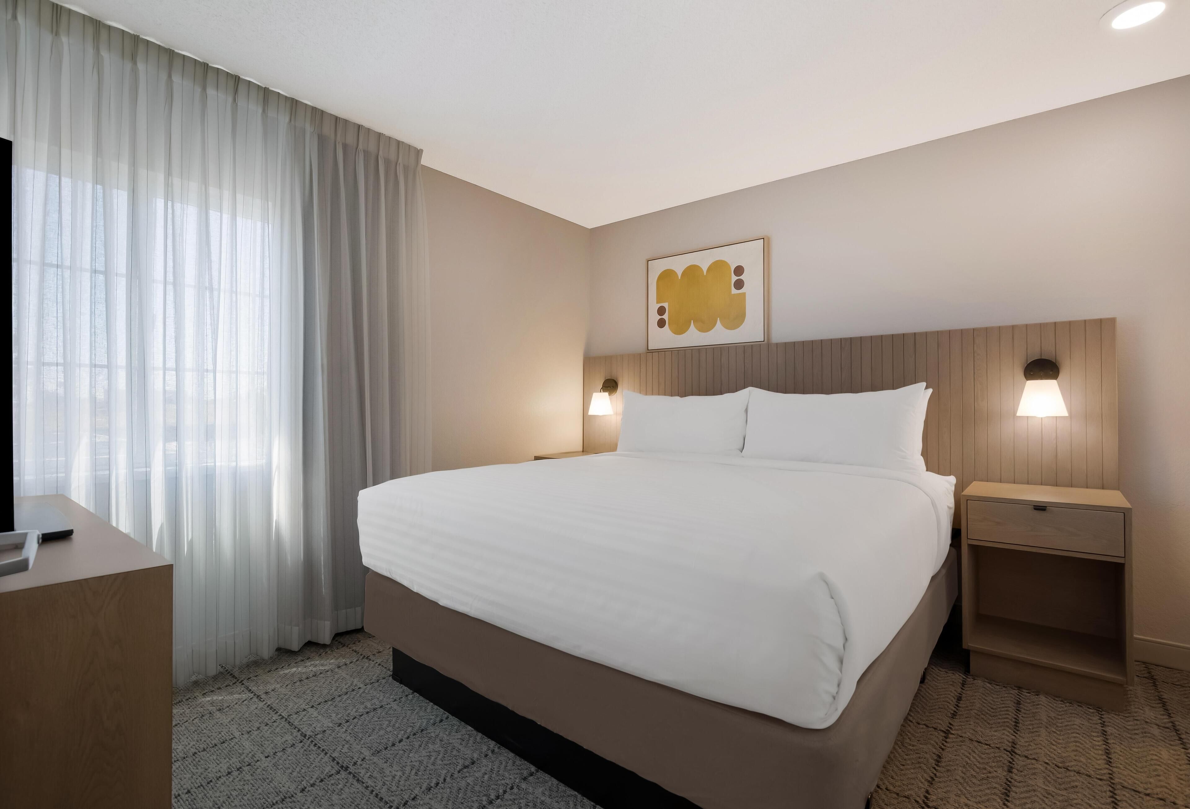 Photo - Sonesta Simply Suites Las Vegas Convention Center