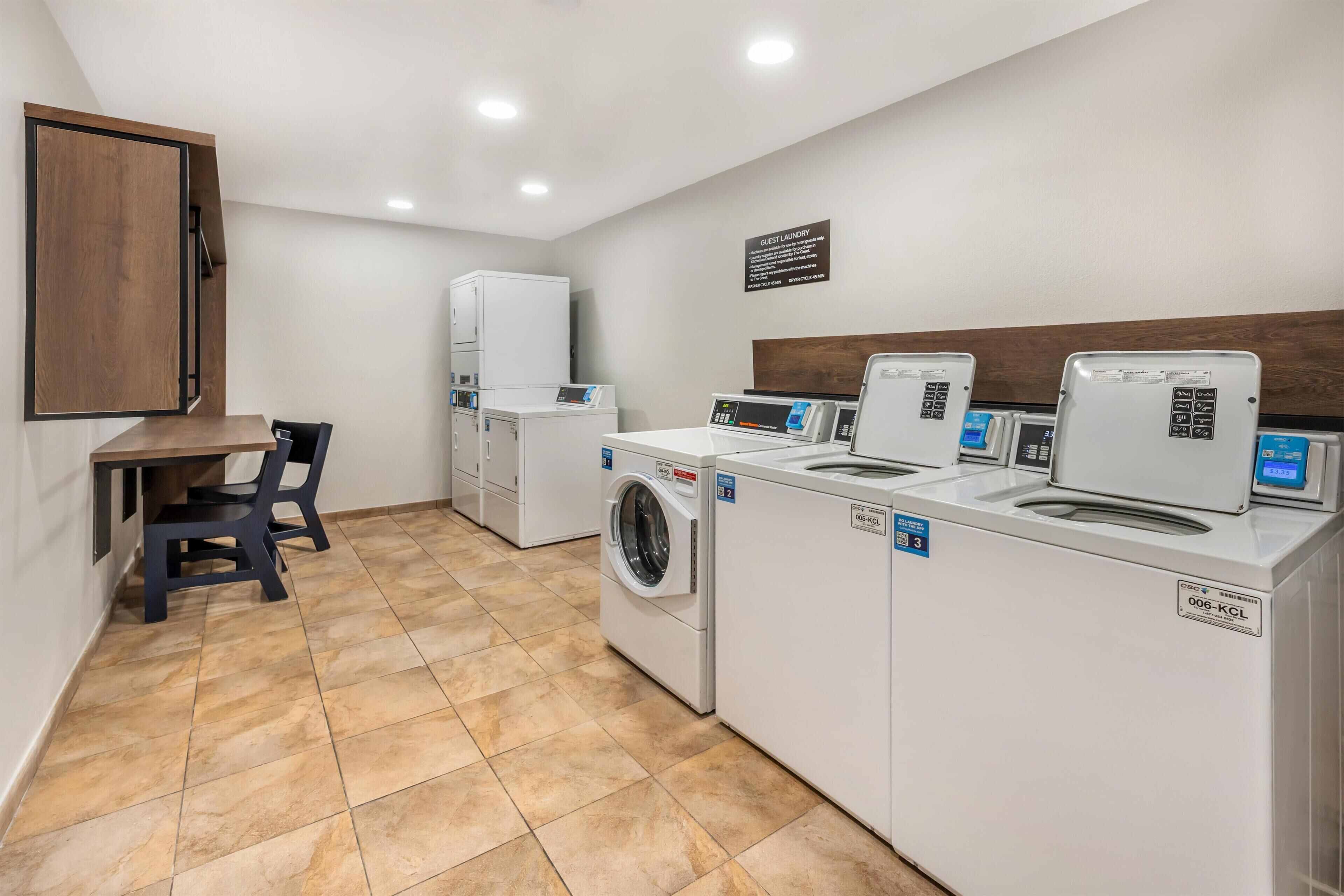 Photo - Sonesta Simply Suites Las Vegas Convention Center