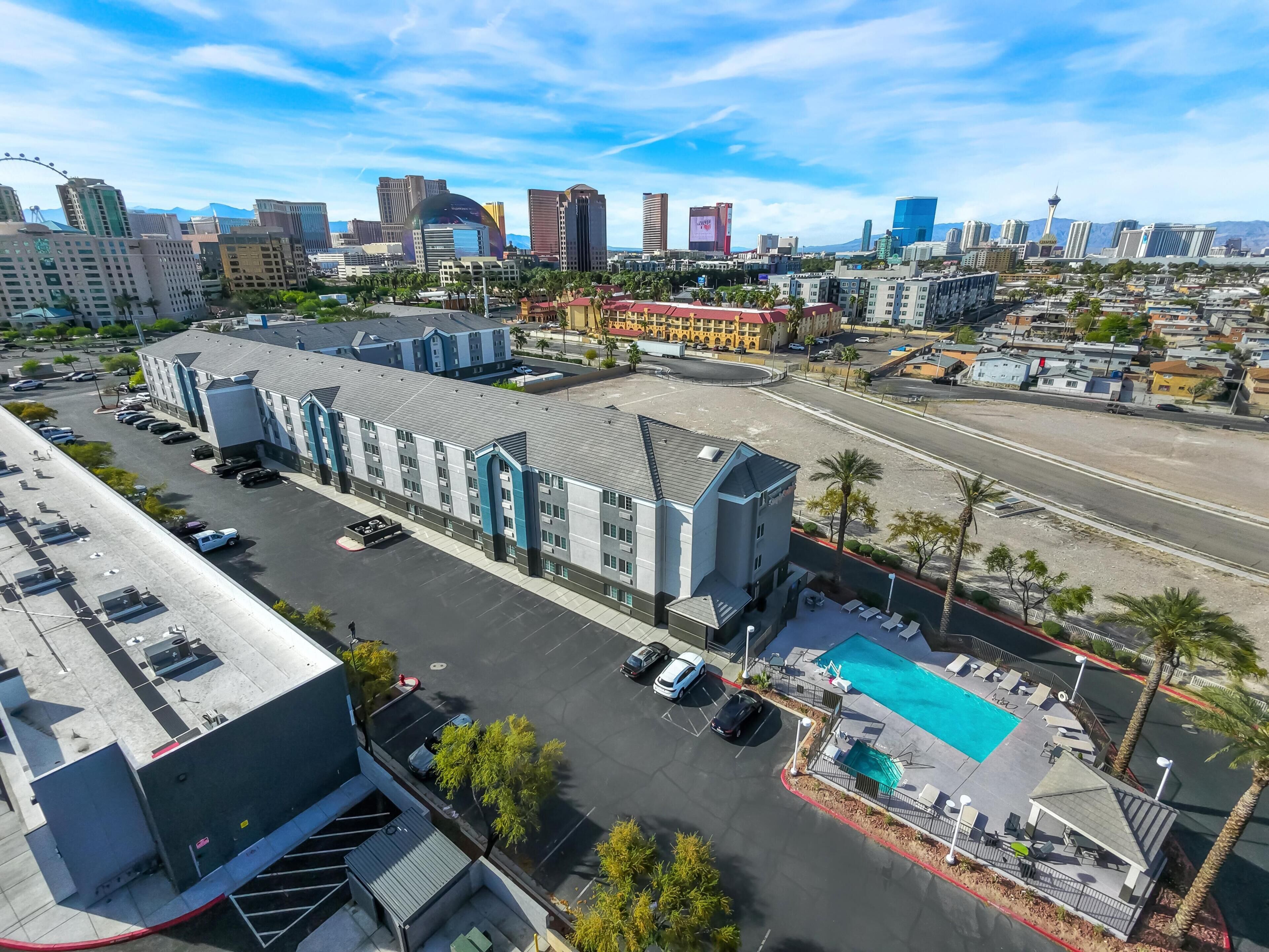 Photo - Sonesta Simply Suites Las Vegas Convention Center